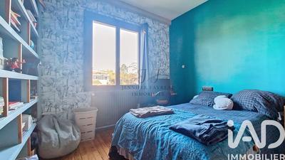 Maison - 121 m² - 5 pièces