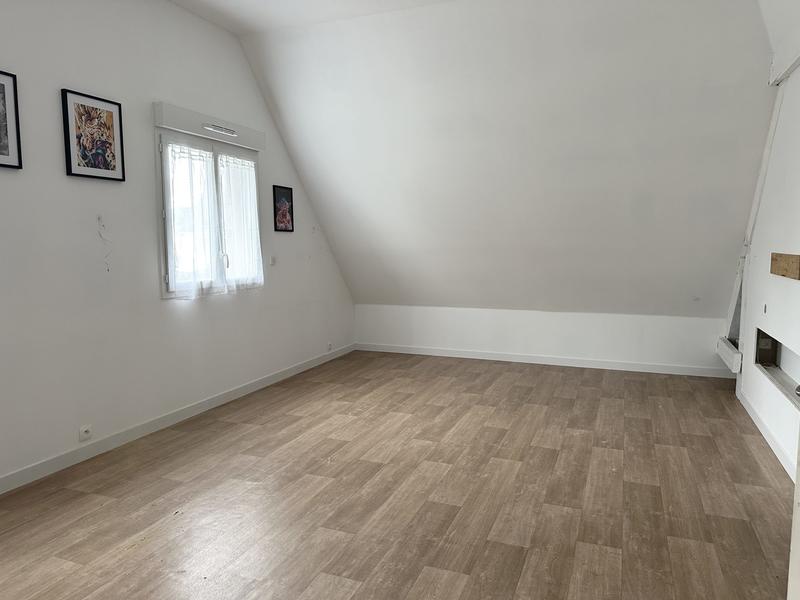 Maison - 224 m² - 10 pièces