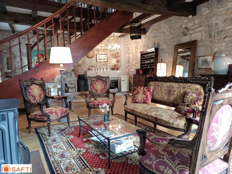 Maison - 380 m² - 11 pièces