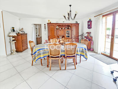 Maison - 119 m² - 5 pièces
