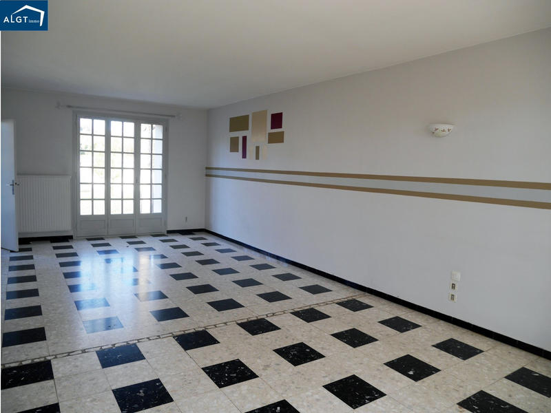 Villa - 118 m² - 6 pièces