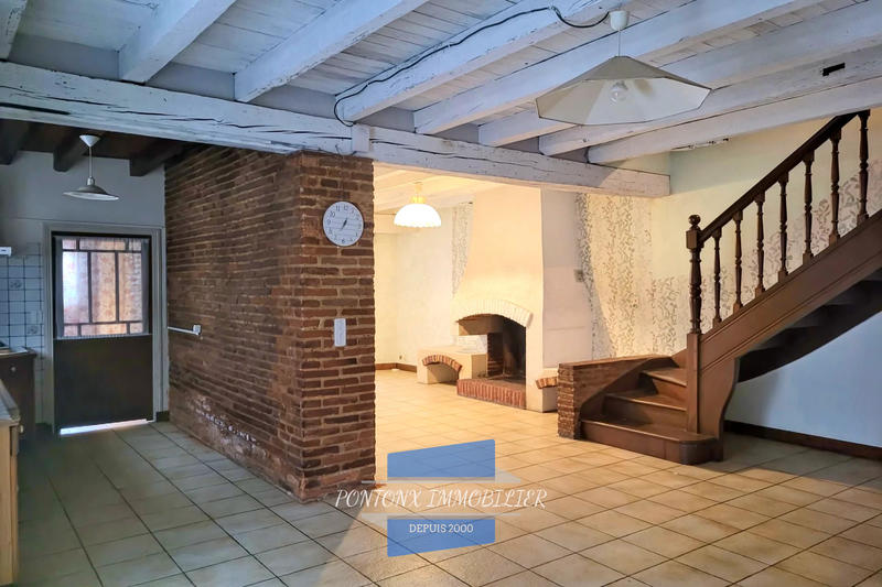 Maison - 185 m² - 7 pièces