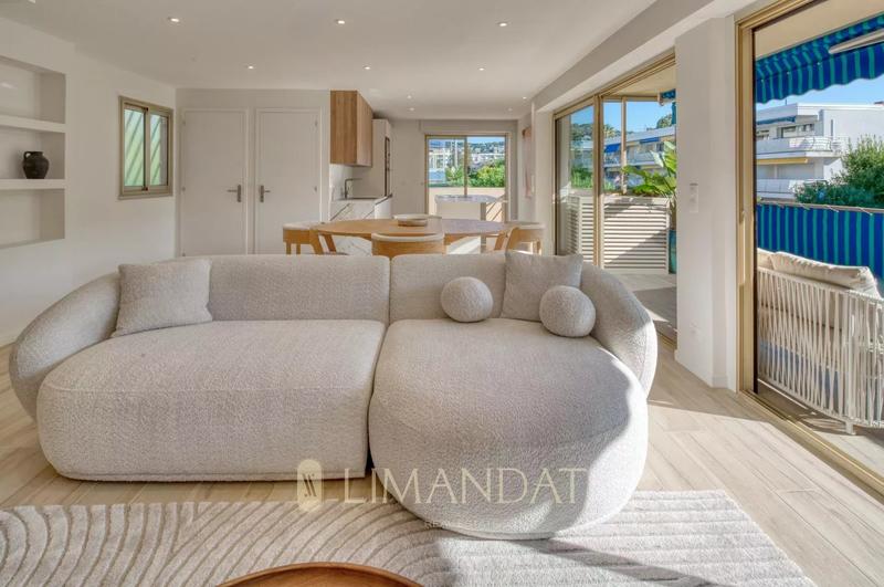 Appartement - 95 m² - 4 pièces