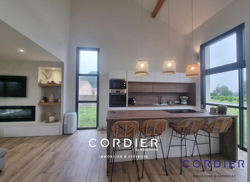 Maison - 128 m² - 6 pièces