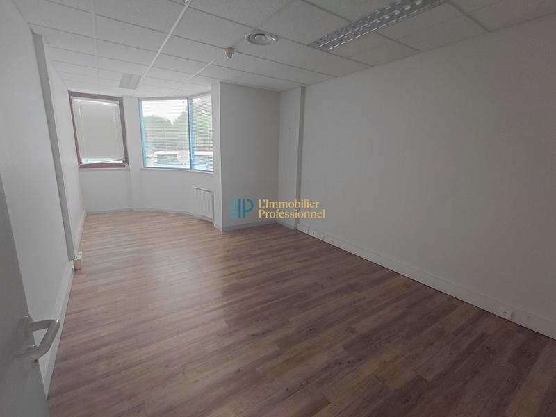 Bureau - 348 m² - 16 pièces