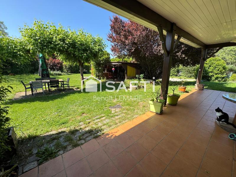 Maison - 157 m² - 8 pièces