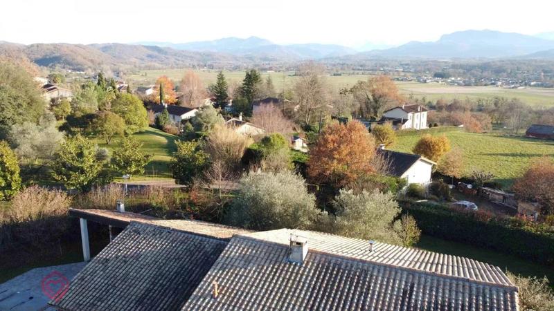 Villa - 186 m² - 6 pièces