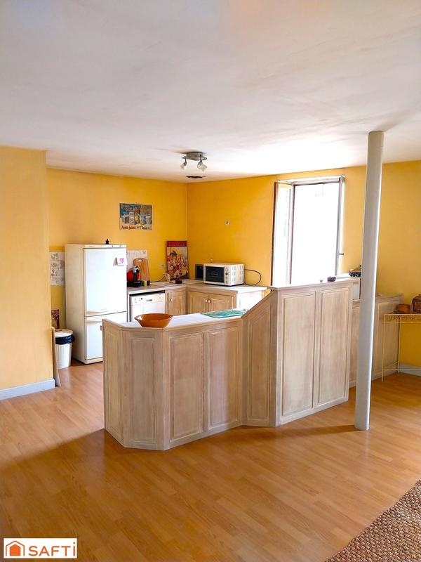 Maison de village - 189 m² - 6 pièces