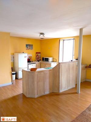 Maison de village - 189 m² - 6 pièces