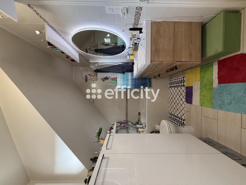 Maison - 142 m² - 6 pièces