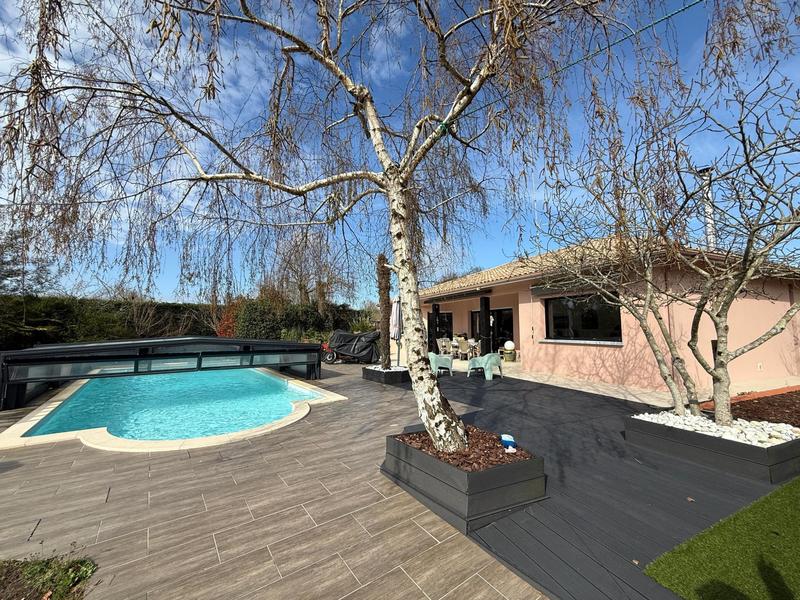 Maison - 190 m² - 7 pièces