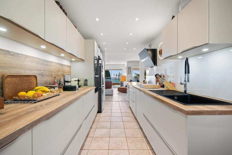 Appartement - 138 m² - 4 pièces