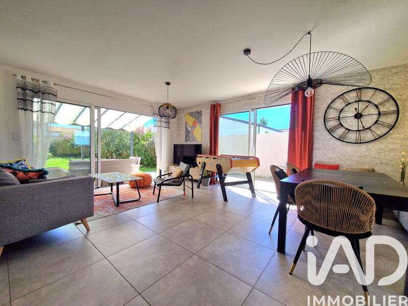 Maison - 92 m² - 4 pièces