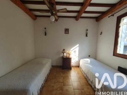 Maison - 196 m² - 10 pièces