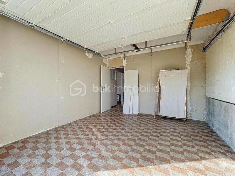 Maison traditionnelle - 158 m² - 6 pièces