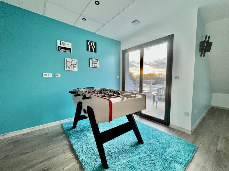 Maison - 363 m² - 9 pièces