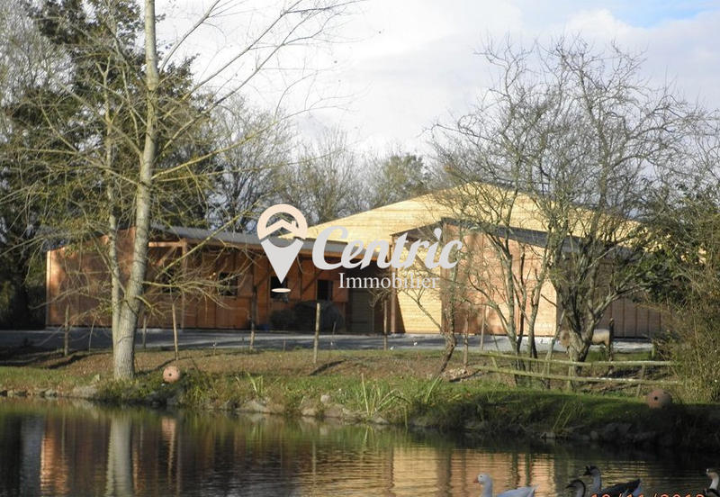 Maison - 222 m² - 7 pièces