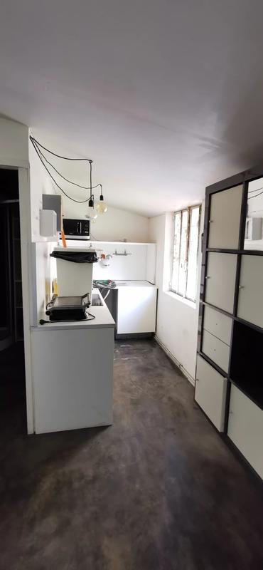 Appartement - 140 m² - 3 pièces