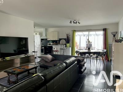 Maison - 111 m² - 4 pièces
