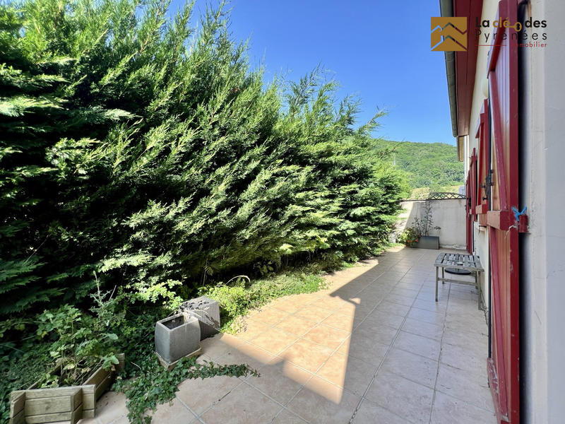 Maison - 92 m² - 4 pièces