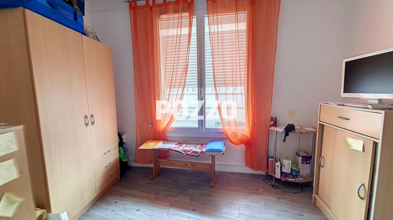 Appartement - 68 m² - 5 pièces