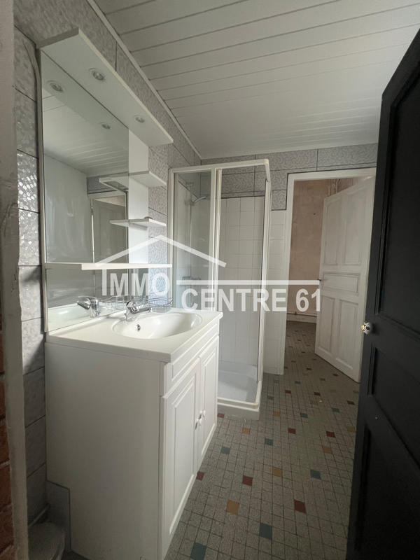 Maison - 165 m² - 7 pièces