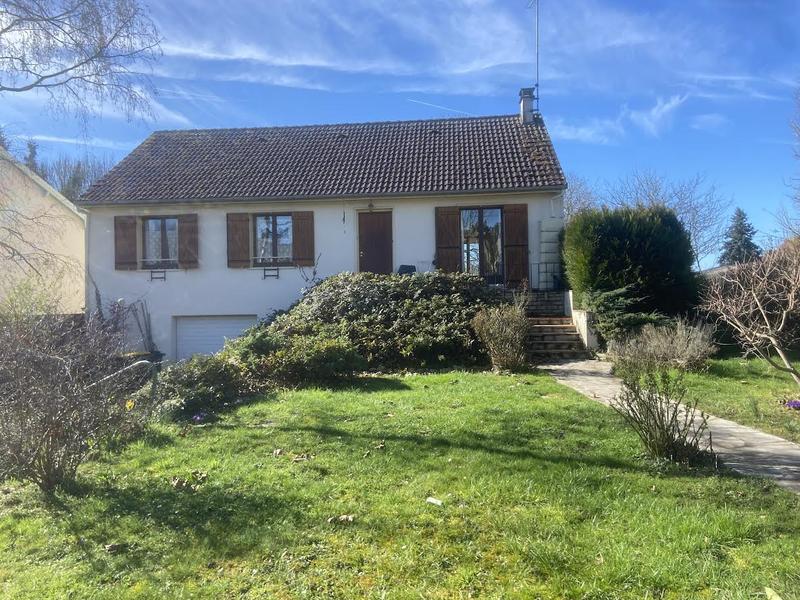 Pavillon - 90 m² - 8 pièces