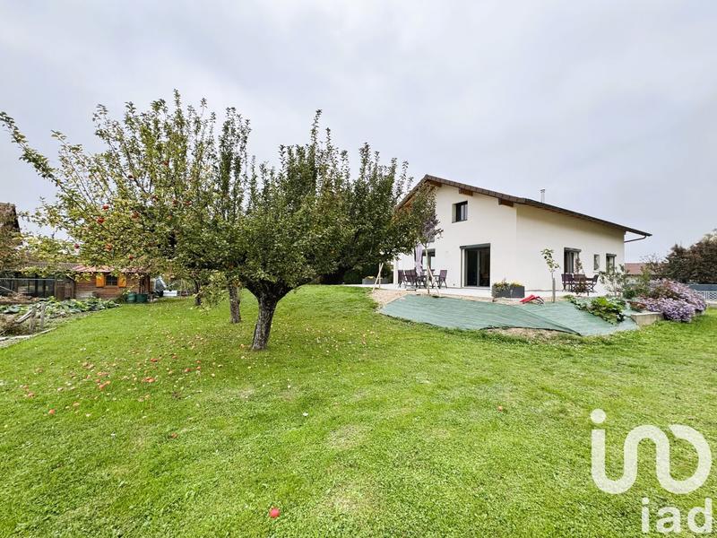 Maison - 180 m² - 7 pièces