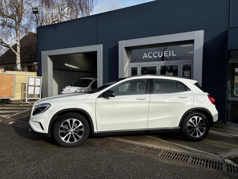 Mercedes Gla 200 Cdi 136cv 2.2 Inspiration Toit Ouvrant + Camera de Recul + Hayon Electrique