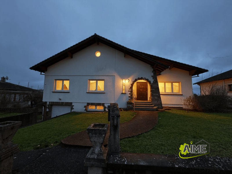 Maison - 160 m² - 7 pièces