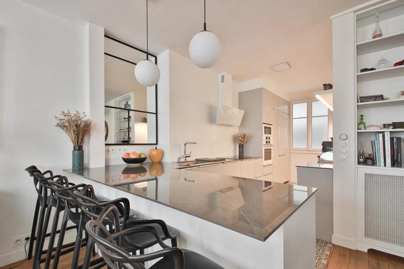 Appartement - 104 m² - 5 pièces