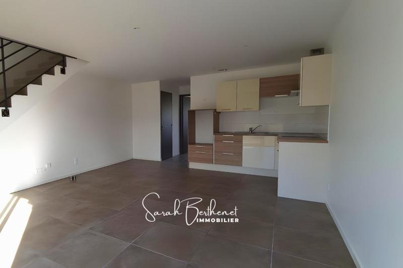 Appartement - 94 m² - 4 pièces