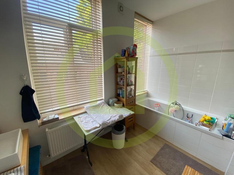 Maison - 91 m² - 5 pièces