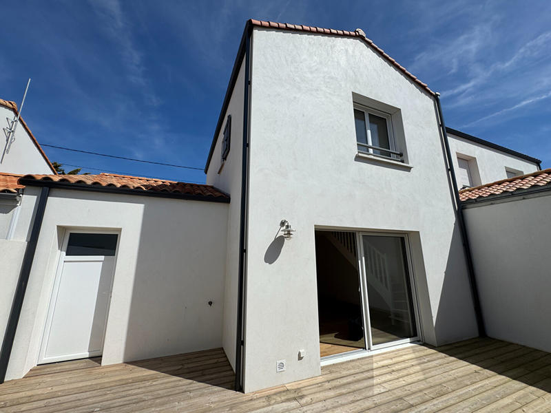 Maison - 80 m² - 4 pièces