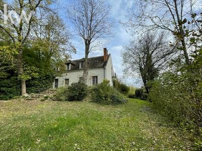 Maison - 210 m² - 8 pièces