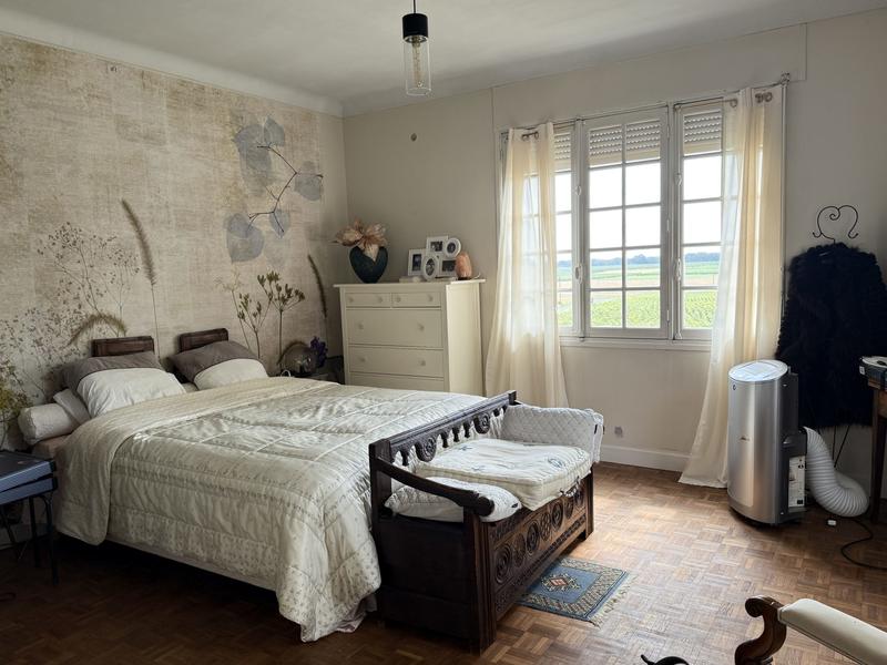 Villa - 144 m² - 5 pièces