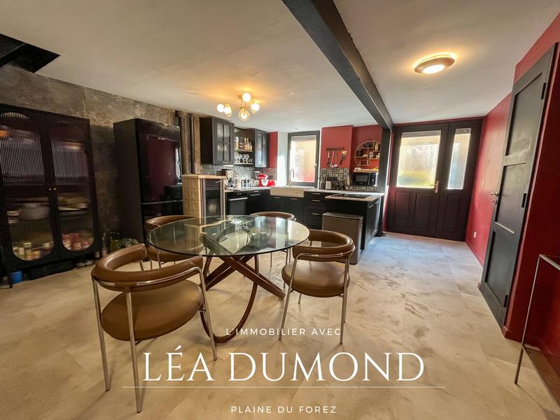 Maison - 130 m² - 4 pièces