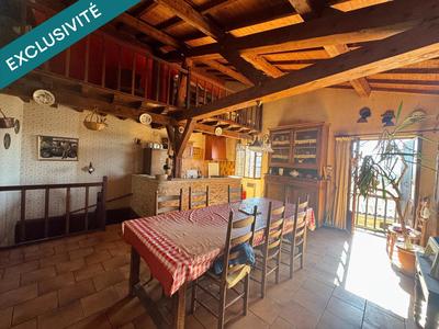 Maison - 187 m² - 6 pièces