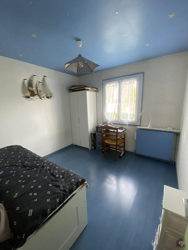 Maison - 90 m² - 5 pièces