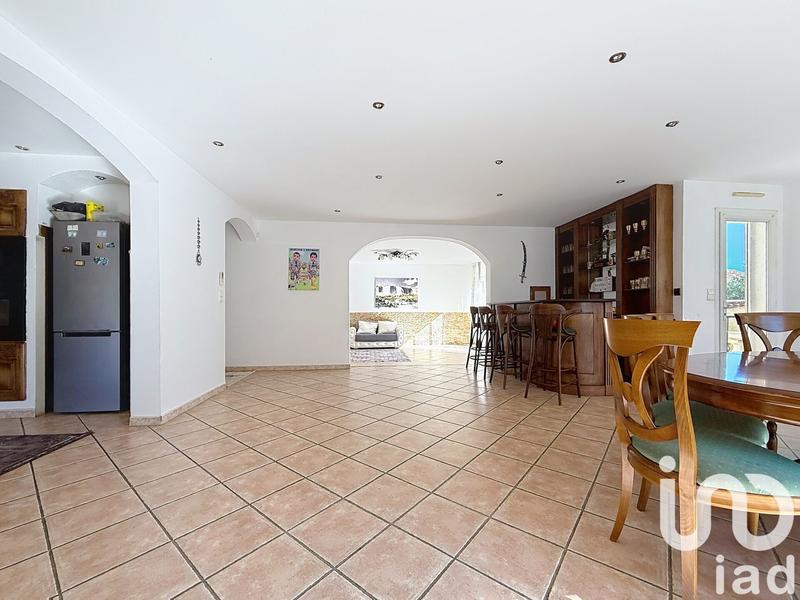 Maison - 197 m² - 4 pièces