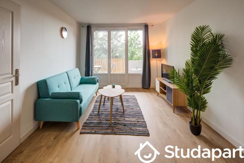 Chambre - 11 m² - 1 pièce