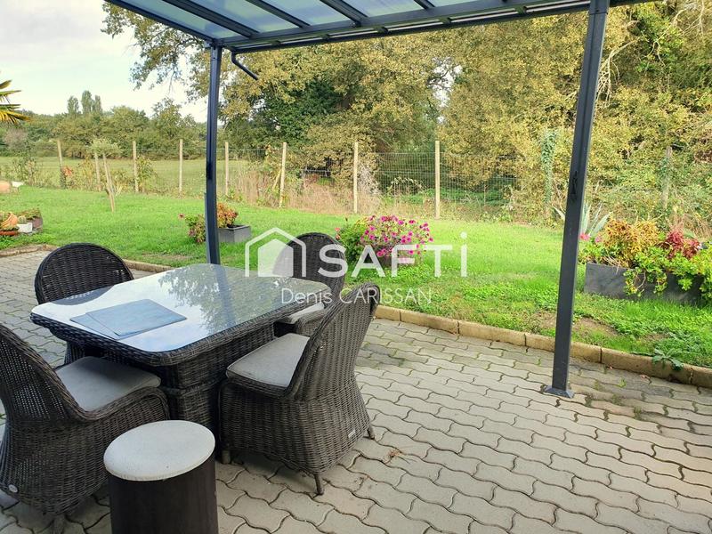 Maison - 269 m² - 7 pièces