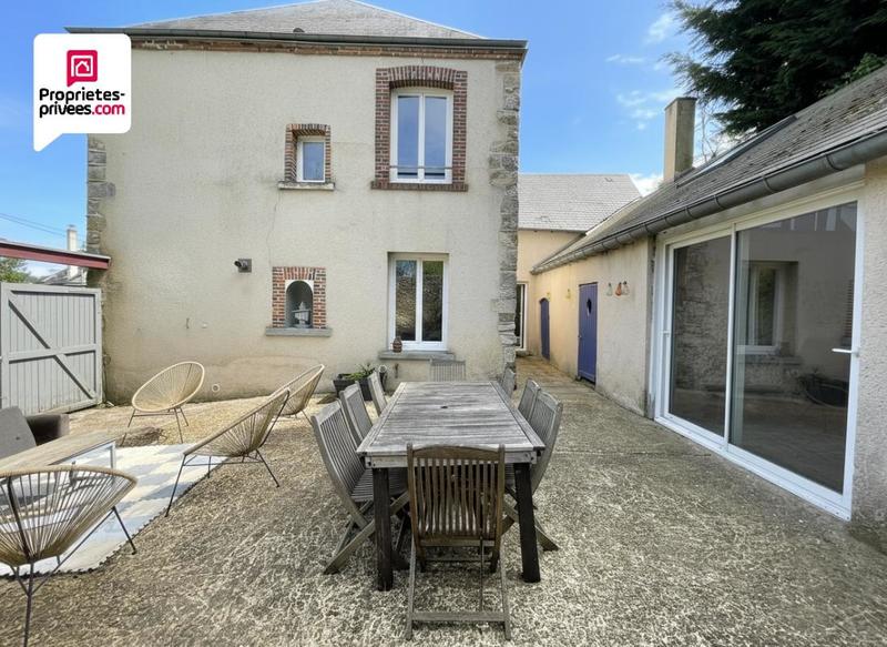Maison - 170 m² - 6 pièces