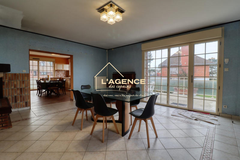 Maison - 186 m² - 6 pièces