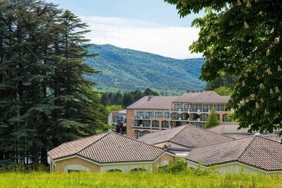 Manoir - 5 000 m² - 200 pièces