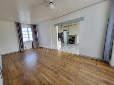 Longère - 93 m² - 6 pièces