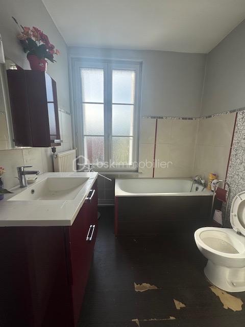 Maison de village - 117 m² - 6 pièces