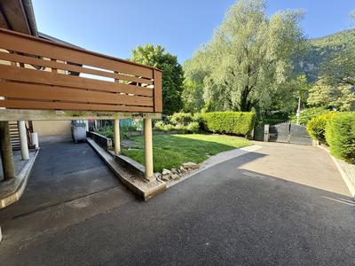 Maison de ville - 130 m² - 5 pièces