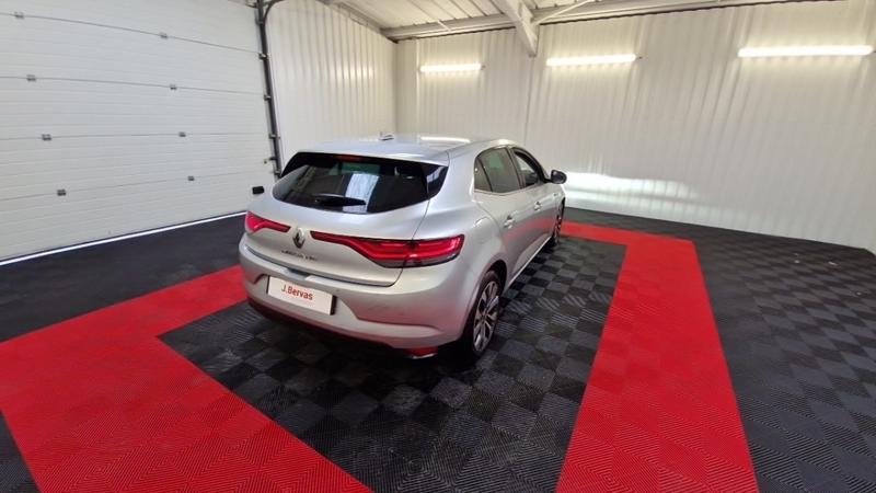 Renault Mégane IV Berline techno Blue dCi 115 Edc
