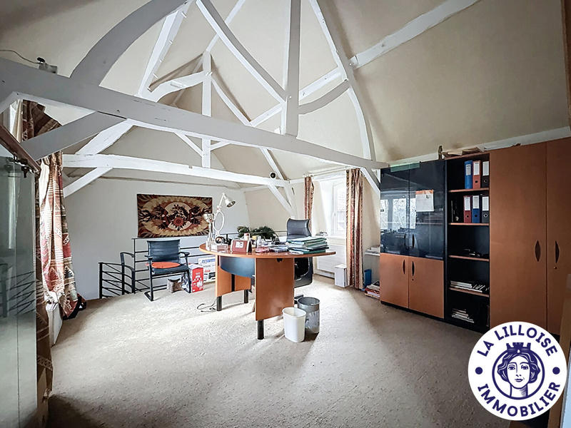 Demeure - 270 m² - 10 pièces